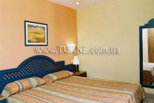 Фотография Es Talaial Aparthotel 3*