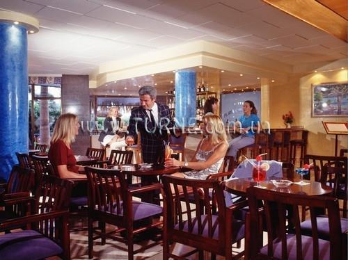 Отель Playa Cala Mayor 4*