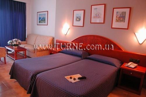 Фото Castell Del Mar 4*