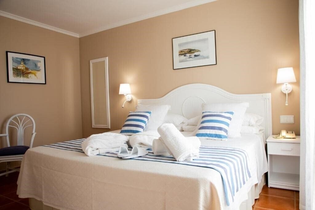 Фотография Hotel Dwo Les Palmeres 4*