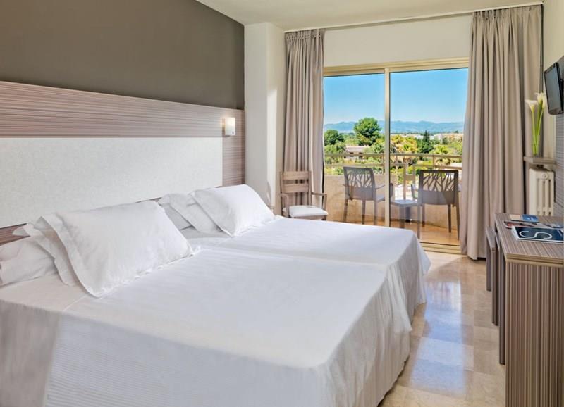 Изображение H10 Cambrils Playa 4*