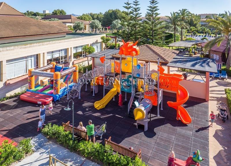 Отель Viva Can Picafort 4*