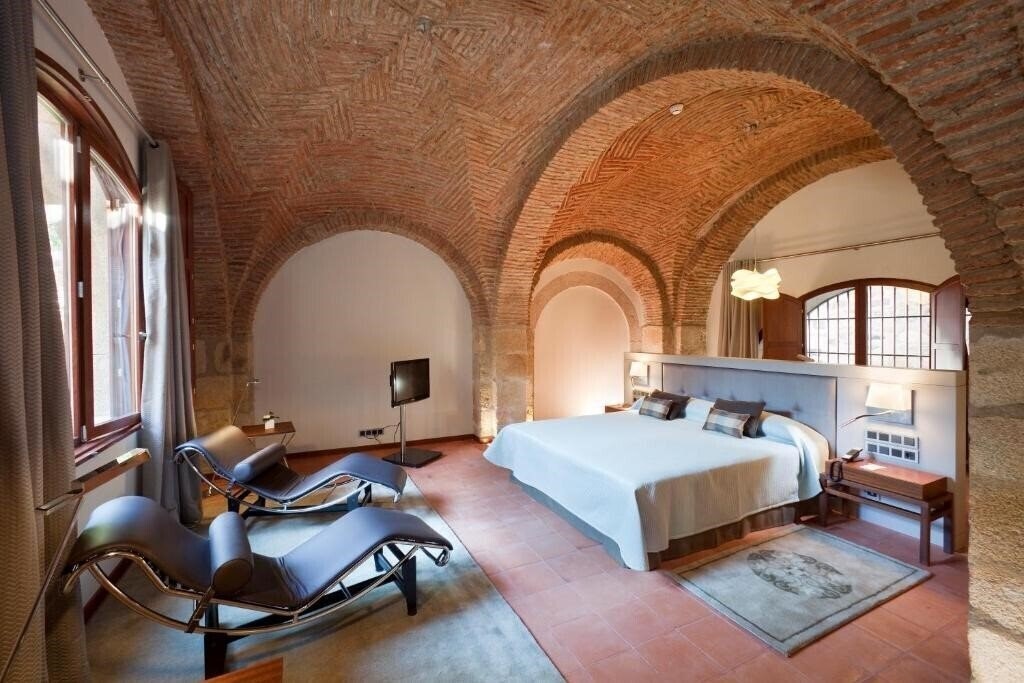 Фото Parador De Caceres 4*