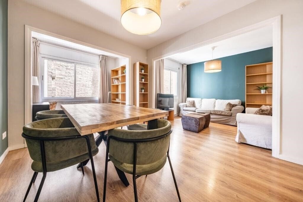 Отель Animapartments Sants 3*