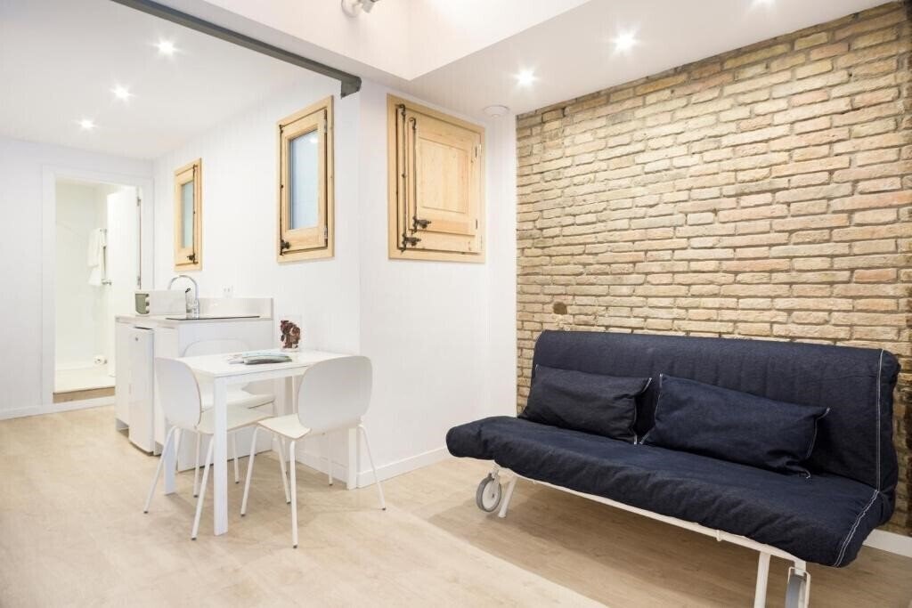 Отель Bcnstop Sagrada Familia Apartments 3*