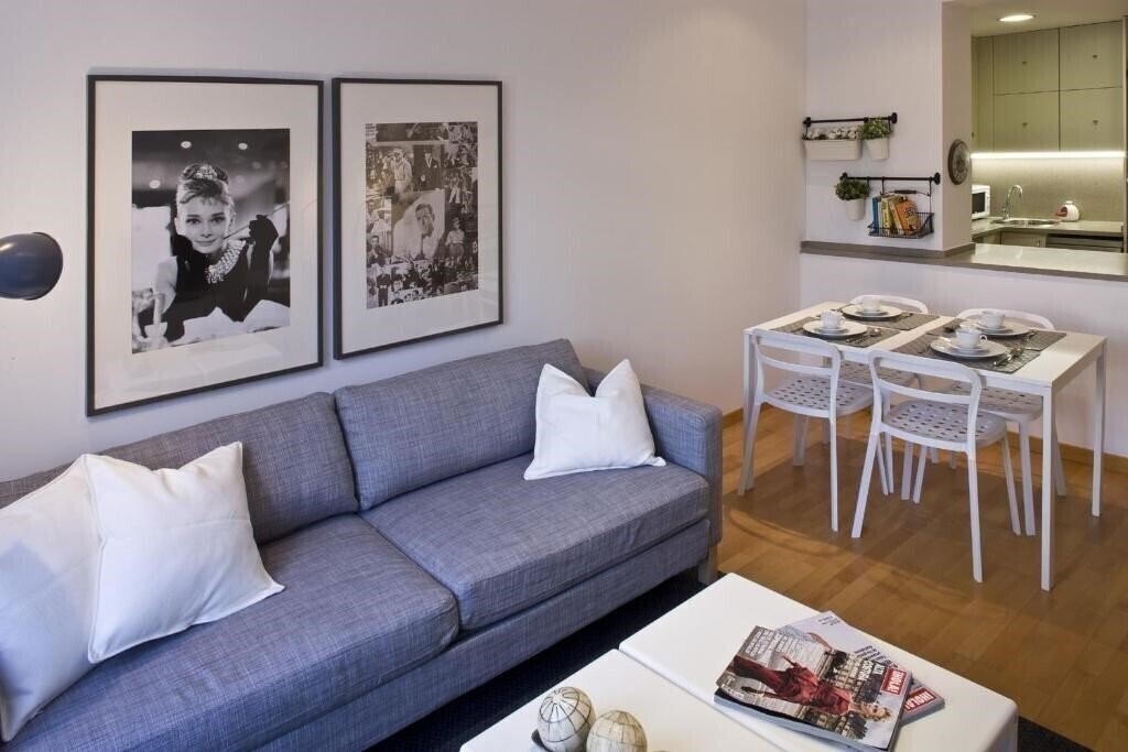 Картинка Flateli Lluria 3*