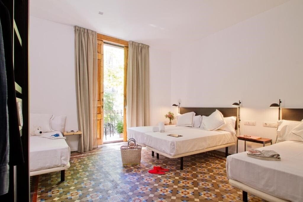 Картинка Som Nit Triomf 3*