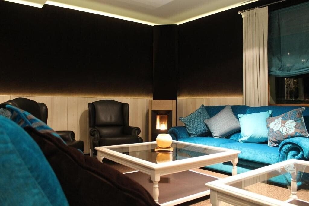 Картинка Jaume 3*