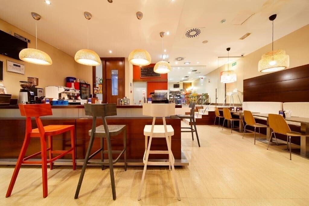 Изображение Hotel Marques Gijon 3*
