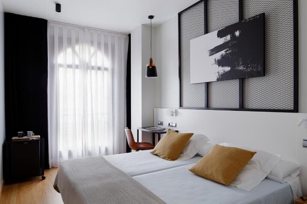 Картинка Hotel Marques Gijon 3*