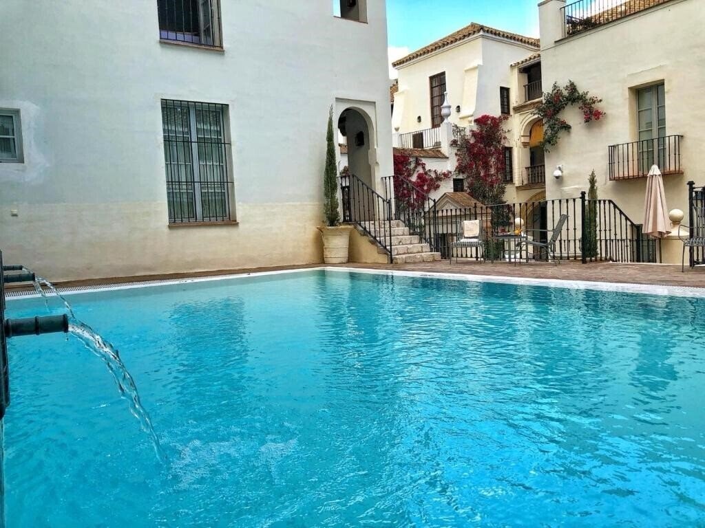 Отель Casas De La Juderia Cordoba 4*