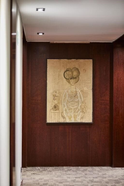Отель Silken Amara Plaza 4*