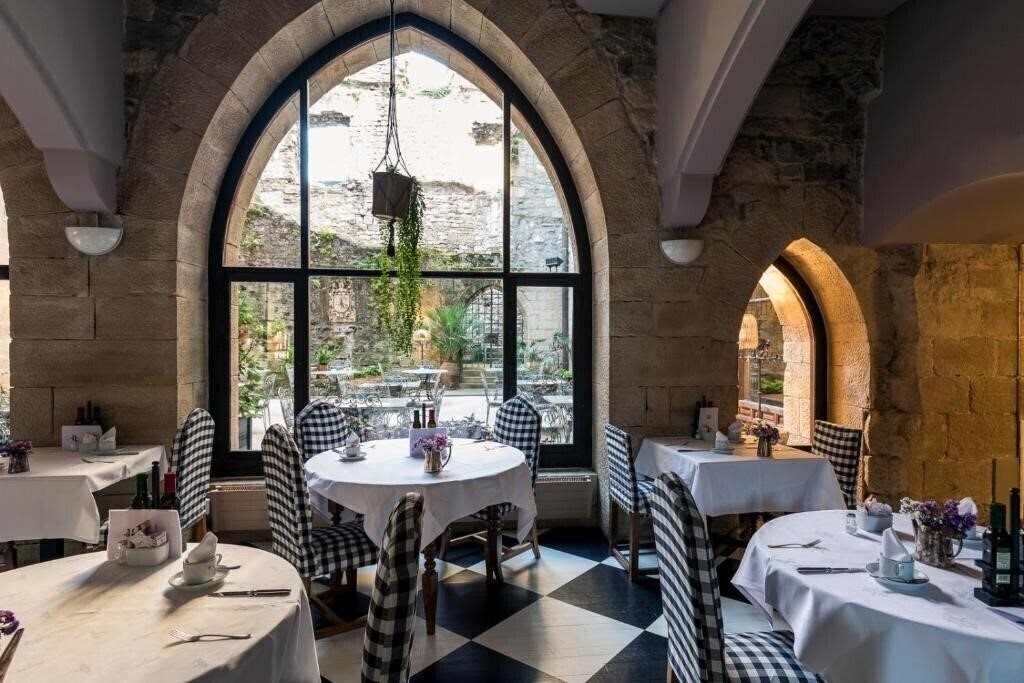 Изображение Parador De Hondarribia El Emperador (ex. Parador Castillo De Carlos V) 4*