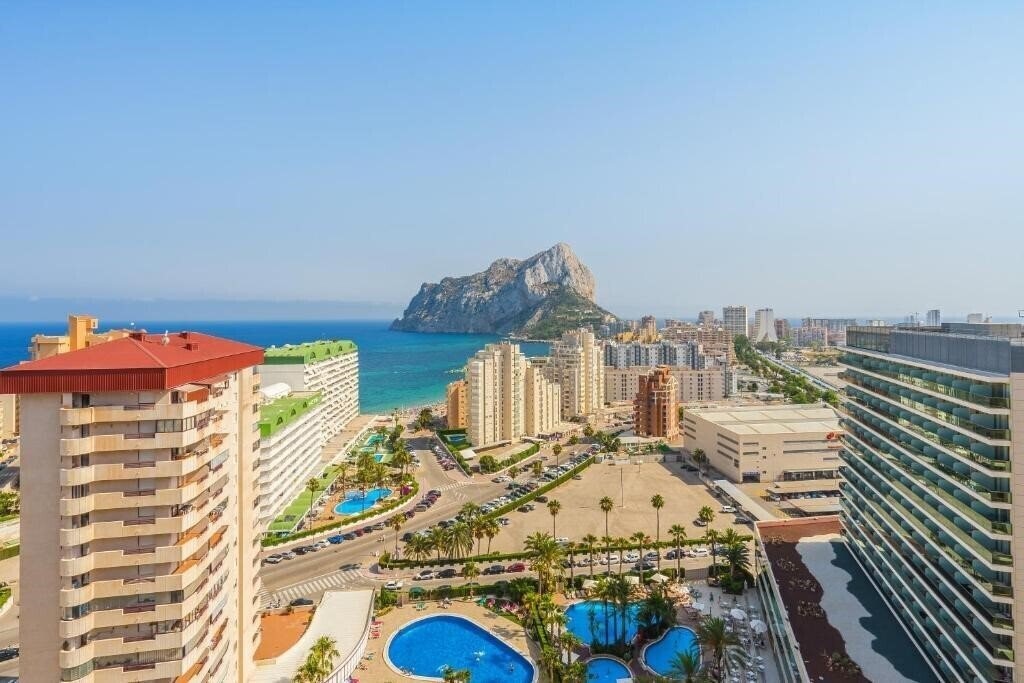 Отель Coral Beach 2*