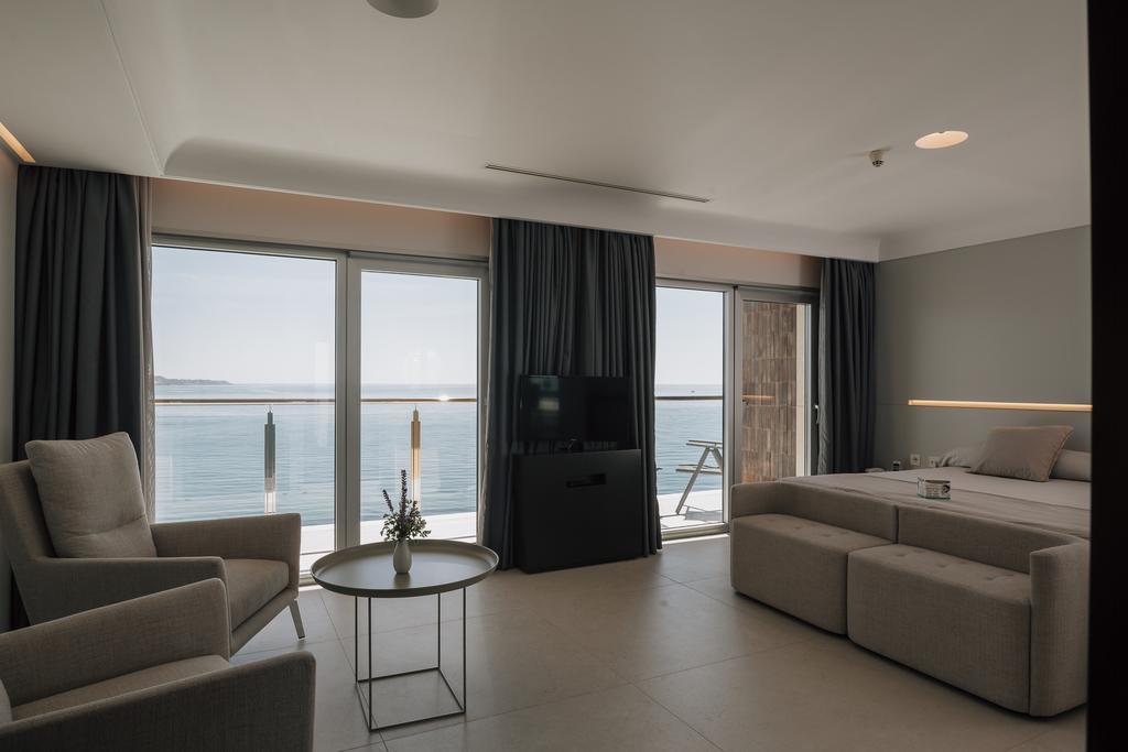 Отель Spa Porta Maris 4*