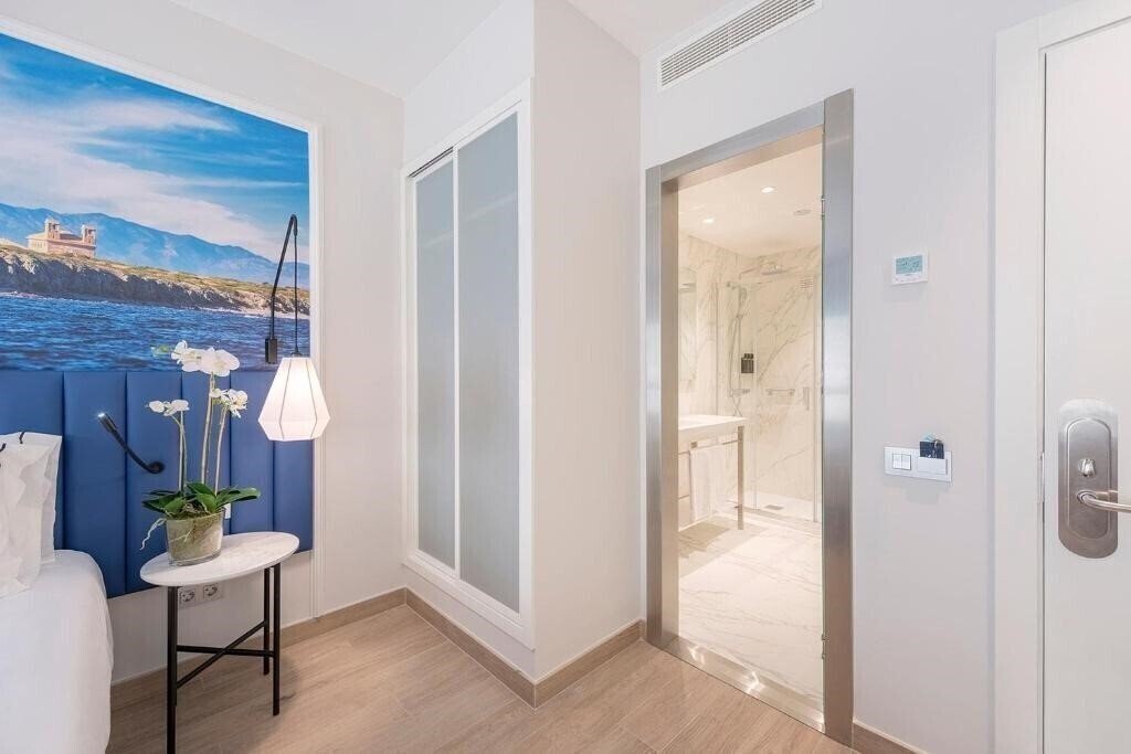 Изображение Eurostars Mediterranea Plaza 4*