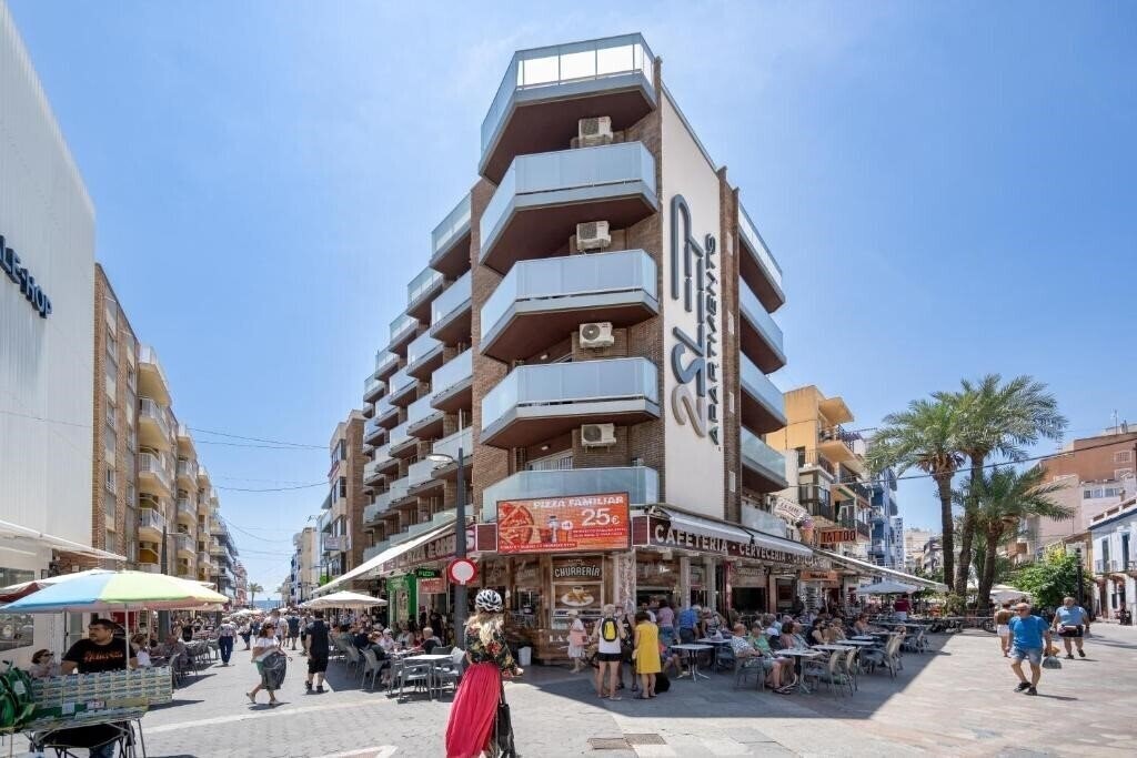 Отель Climia 2sleep 2*