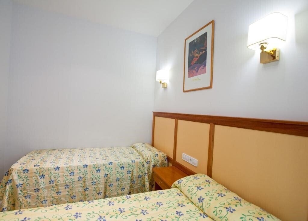 Картинка Apartamentos Royal 3*