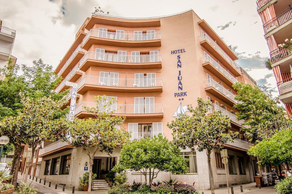 Отель Fergus San Juan Park 2*