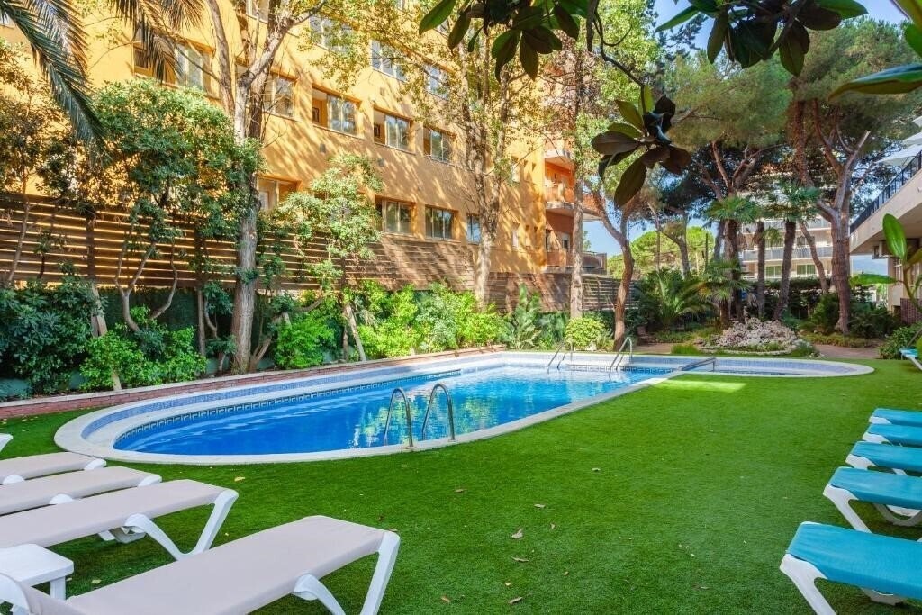 Изображение Checkin Blanes (ex. Boix Mar) 3*