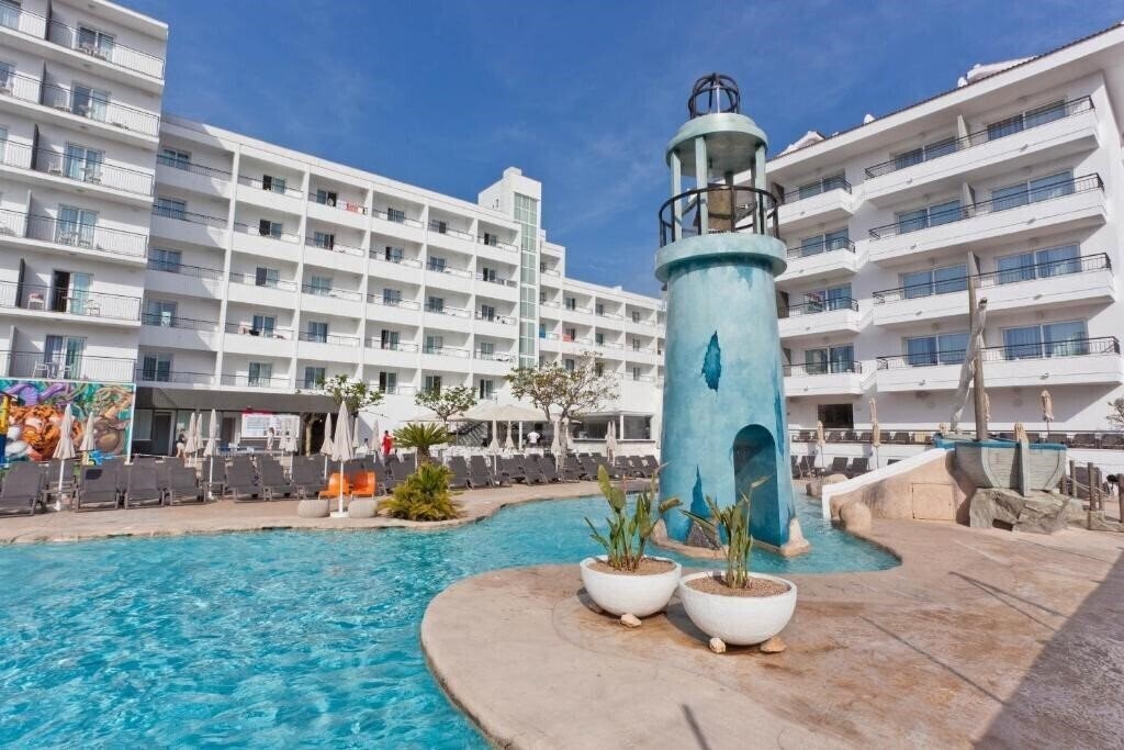 Фотография Alegria Pineda Splash 4*