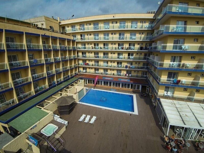 Отель Festa Brava 3*