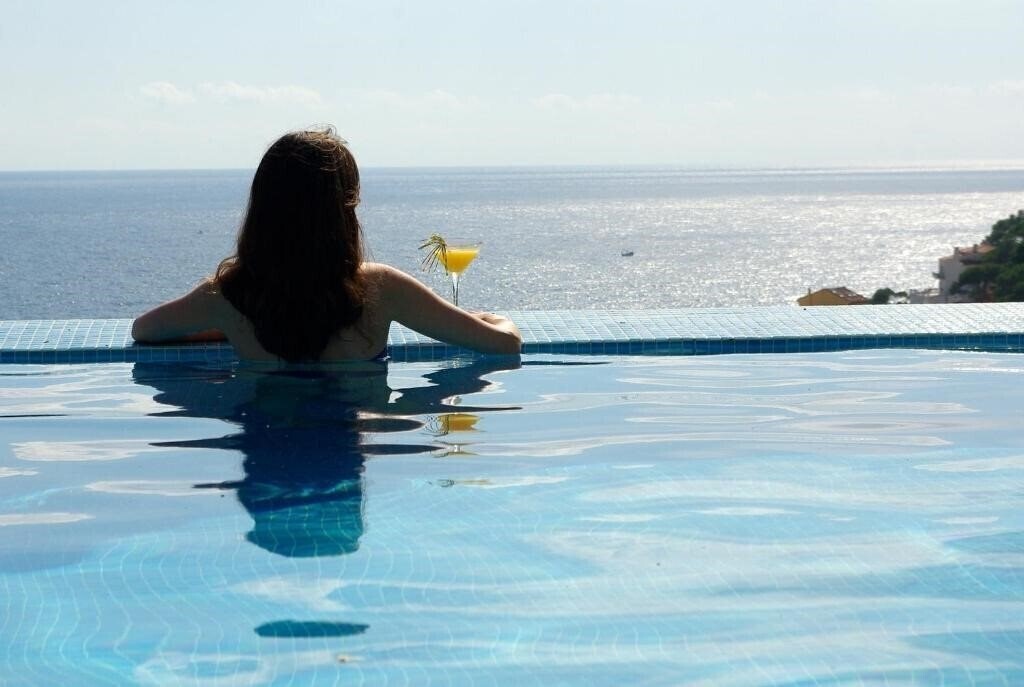 Отель Blaumar Llafranc 4*