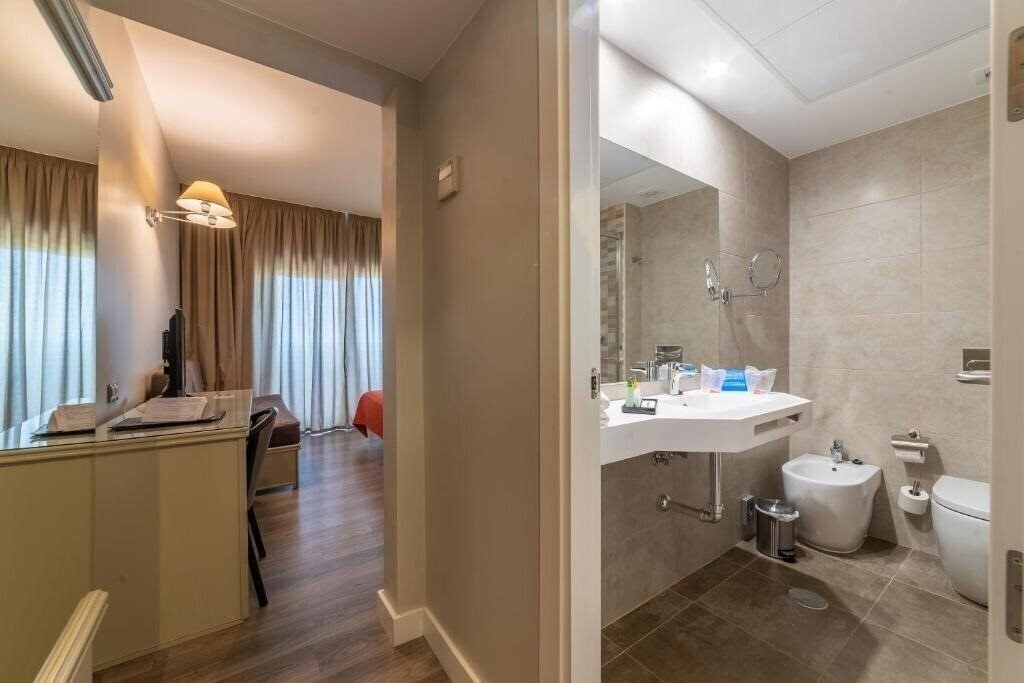 Фото Pato Rojo Punta Umbria 3*