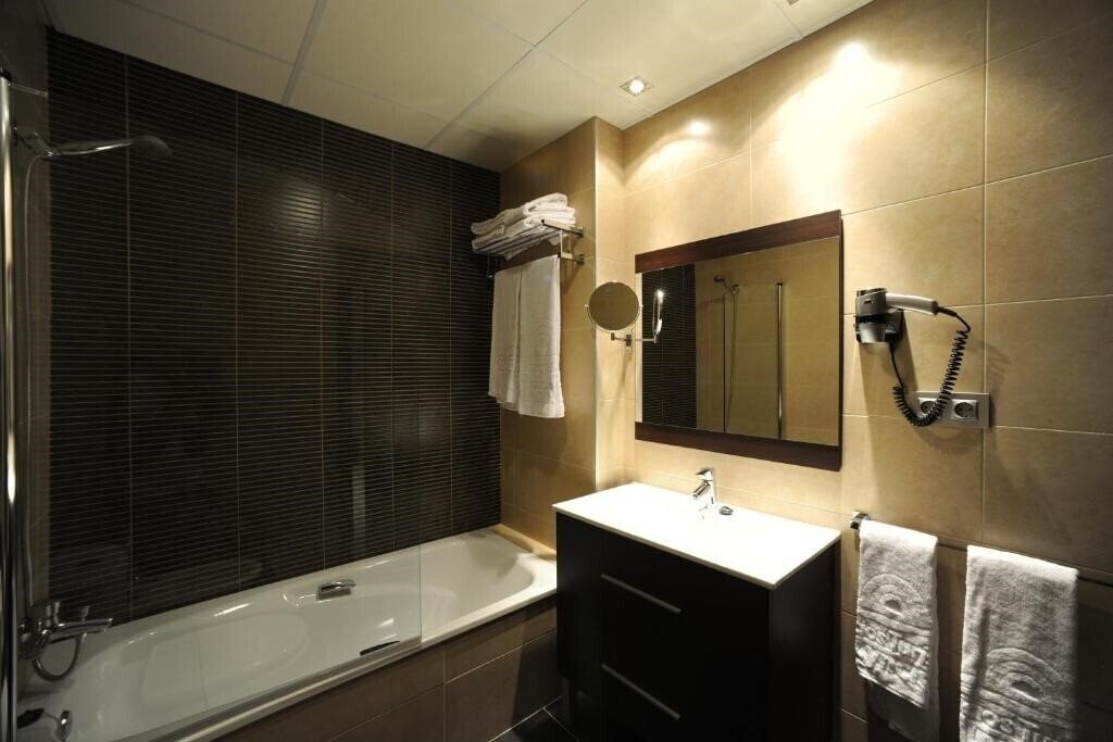 Изображение Leo Deluxe Punta Umbria 3*