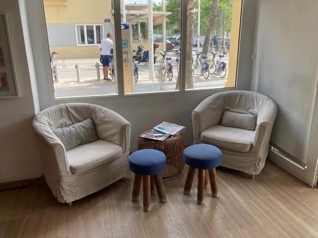 Картинка Malvarrosa Beach Rooms 2*