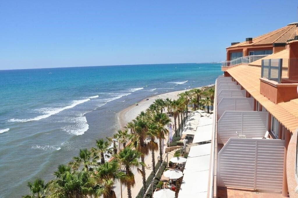Фотография Sunway Hotel & Aprt Playa Golf Sitges 4*