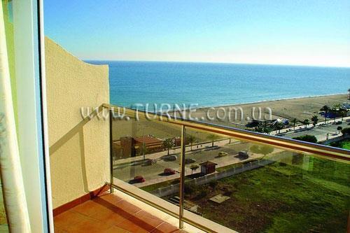 Фото Torremolinos Beach Club 3*