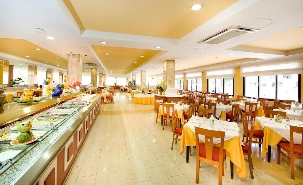 Изображение Hotel Monarque Cendrillon 3*