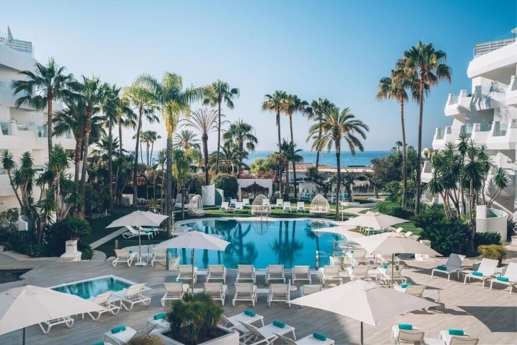 Отель Iberostar Marbella Coral Beach (ex.  Occidental Coral Beach) 4*