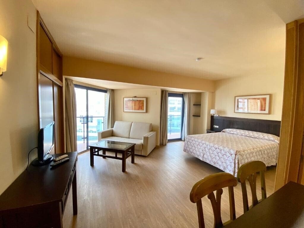 Фотография Ms Pepita 3*