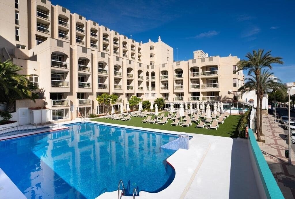 Отель Ms Aguamarina Suites (Torremolinos) 4*