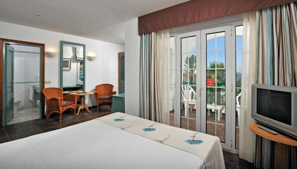 Картинка Sol Los Fenicios 4*