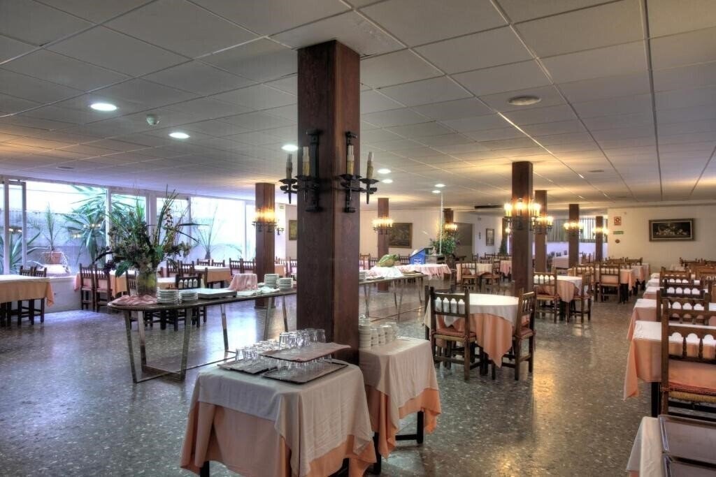 Фотография Hotel El Cid 1*