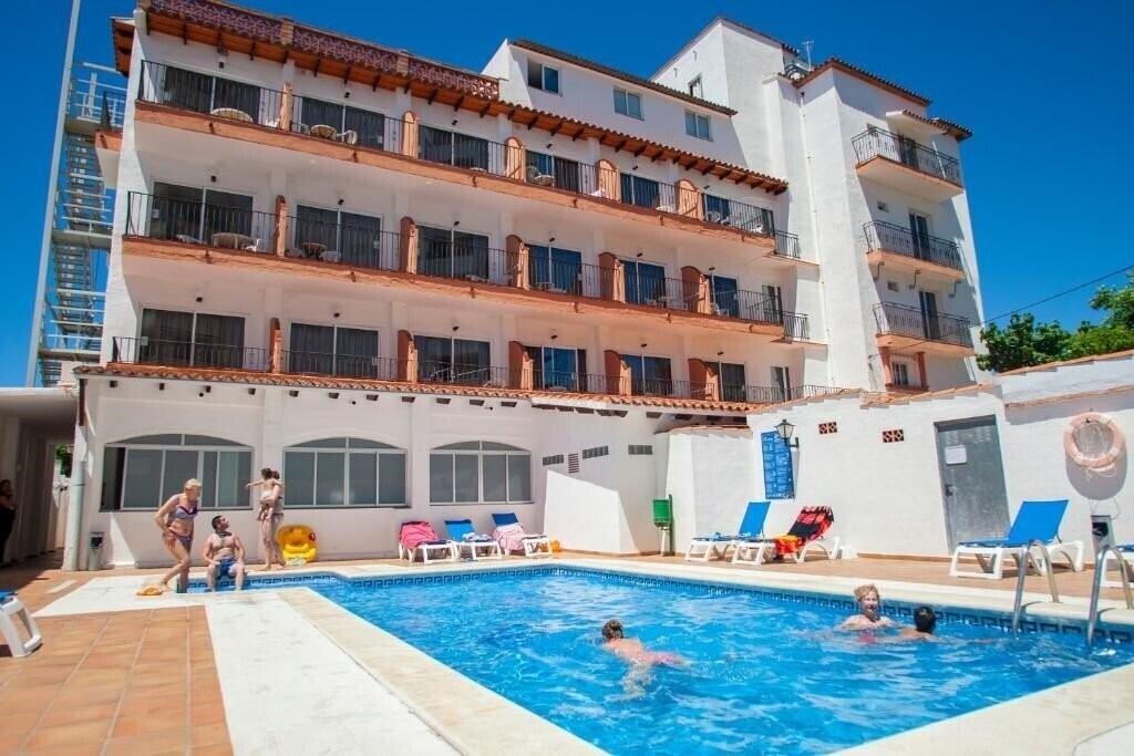 Фотография Comarruga Platja 3*