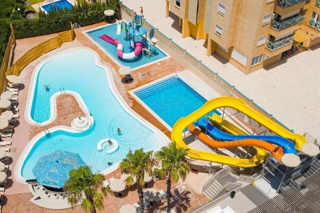 Отель 4us La Manga Vip 4*