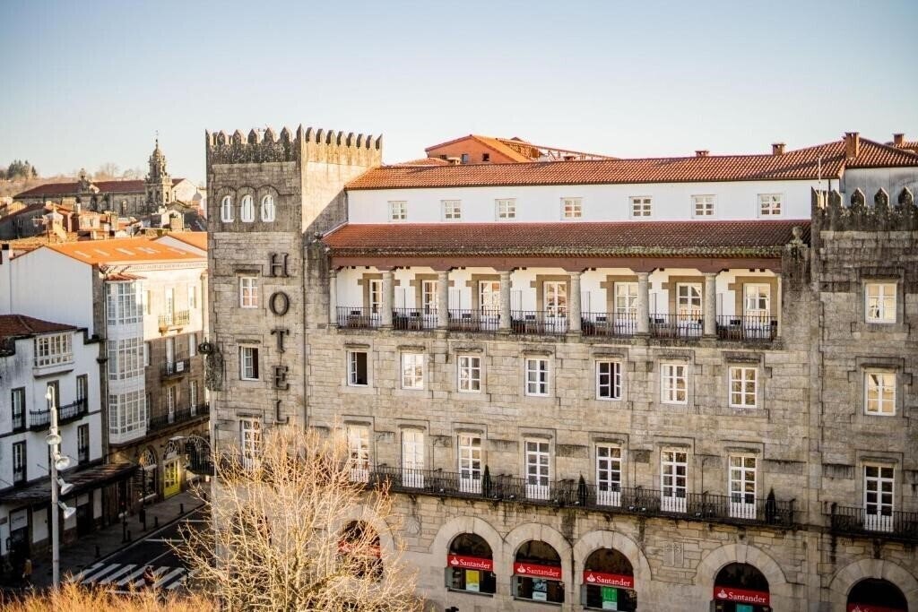 Отель Hotel Compostela 4*