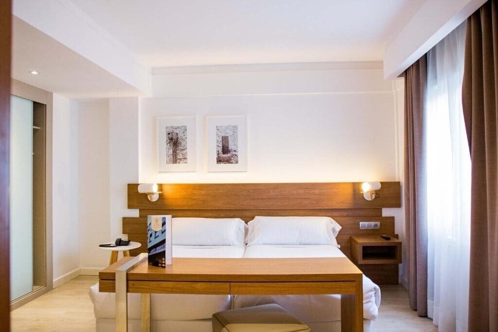 Картинка Gelmirez 3*