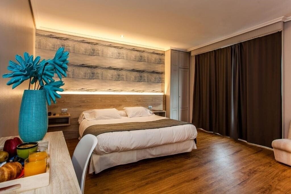 Отель Hospedium Hotel La Marina Costa da Morte (ex. Hotel La Marina) 2*