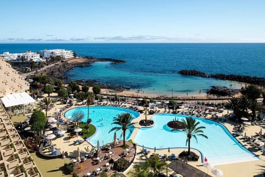 Отель Alexandre Grand Teguise Playa 4*