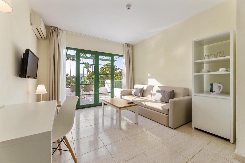 Картинка Thb Royal Lanzarote 3*