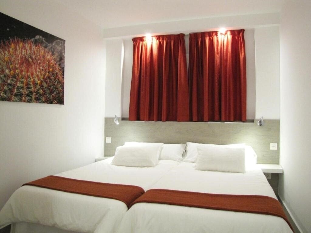 Фото Playa Limones 3*