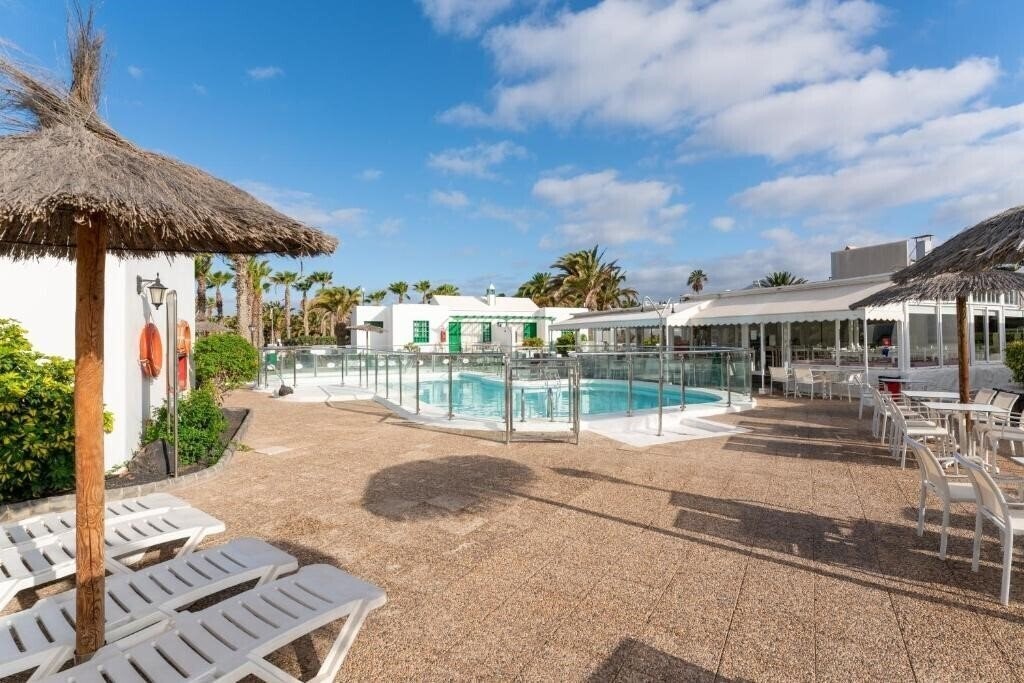 Изображение Apartamentos Livvo Las Gaviotas (ex. The Las Gaviotas) 3*