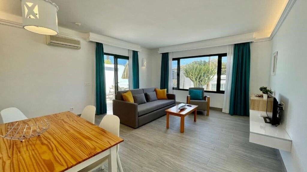 Изображение Palmeras Garden 3*