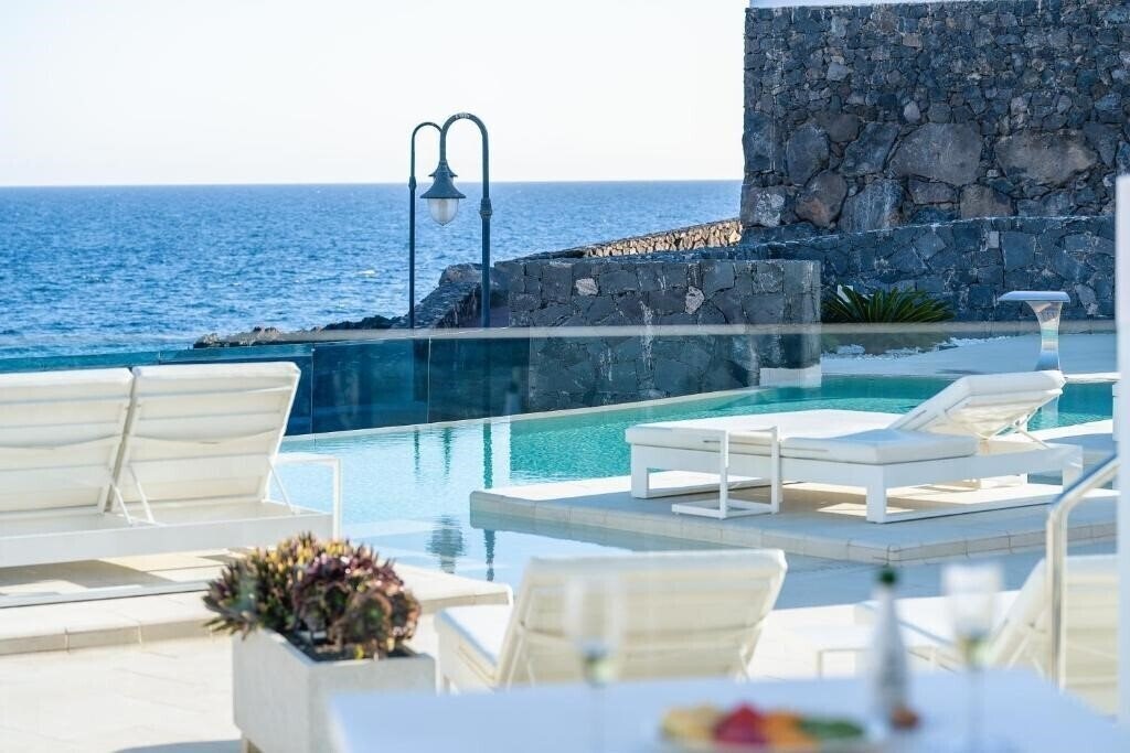 Изображение Royal Marina Suites 4*