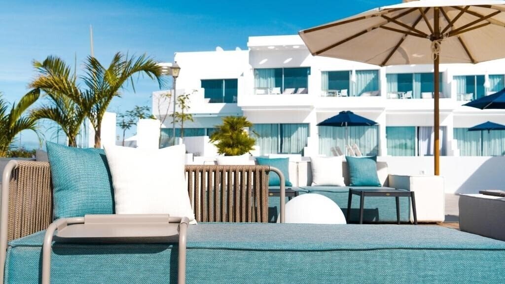 Картинка La Cala Suites 5*
